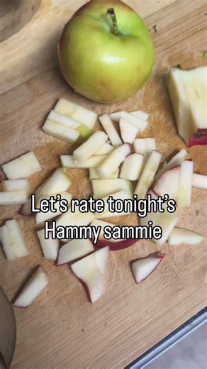 Hamlet got a fruity treat tonight with a pregabalin, carprofen, apple, and peanut butter sandwich. He gave it a 10/10, do recommend. | House of Pancakes Reptile Rescue Inc.