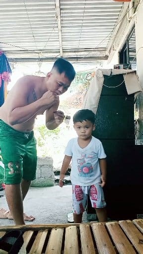 Practicesan UG boxing bi 🤣 #allfollowersandfriends #nonfollowersviewers #batangboxer | Junrex Virtudazo