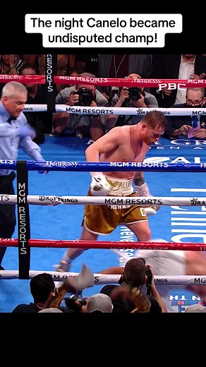 Canelo Alvarez Becomes Undisputed Super-Middleweight Champion