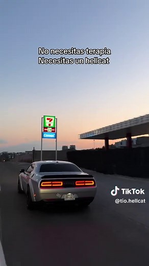 Descubre el poderoso Hellcat: Lo que debes saber