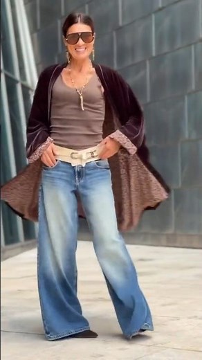 Estilo Bohemio Chic: Denim Ancho, Capas Estructuradas Y Accesorios Llamativos 🏙️ #fashiontrends