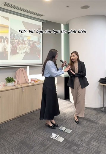 Intern Graduation Day at EY 🥳. Tự hào là đại diện intern để phát biểu cảm nhận. Mong là bạn nào cũng sẽ có performance xuất sắc và kì thực tập trọn vẹn!! #EY #graduation #audit #intern