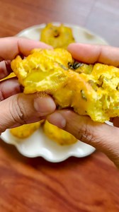 Day 29th of Ramadan recipes how about some light and fluffy Bara 🤤#bara #bararecipe #guyanesebara #guyaneserecipes #guyanesefoodie #guyanesefoods #guyanesesnacks #guyanesestreetfood #tourismguyana #visitaguyana #westindinafood #caribbeanrecipes #fypage #viralvideos #viralshorts💘 #viralinstagram #indianrecipes #guyanesefoodblogger #cookingwithash #ramadanrecipes #eidrecipes #foodinspo | Cooking with Ash