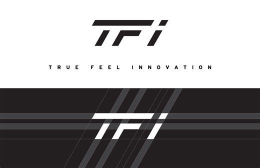 Cleveland Golf | TFI & 2135 Putters - Mika Becktor