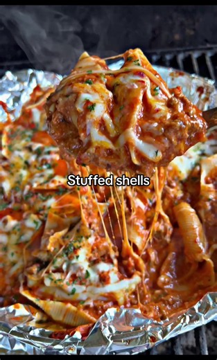 Easy Stuffed Shells Recipe with Garlic Parsley Seasoning