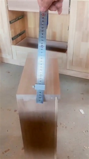 High-efficiency steel ruler marking block for precise woodworking 🪵 #shorts #woodworking #handtools