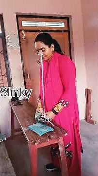 Demonstration of Longitudinal and Transverse Waves Using a Slinky |Science Experiment| Class 9