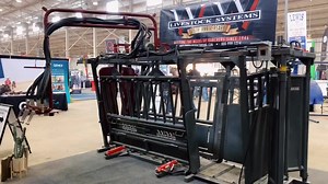 Come check us out at the Cattlemen’s Congress barn 3 | W-W Livestock Systems