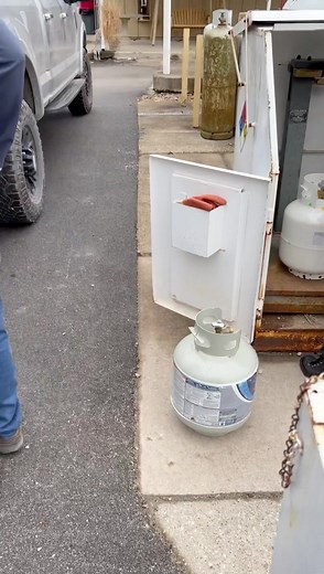 RV propane money saving tip. #rvlife #rvliving #rvlifestyle #fulltimerv #nomad | RV Miles