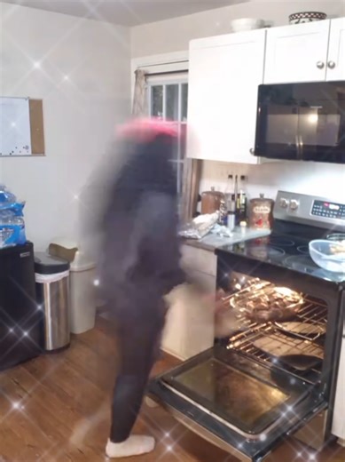 Donna Denise Walker (@donnadenisewalker)’s videos with Walking Around - Instrumental Version - Eldar Kedem