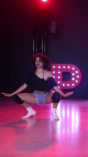 Another dance vibbbeee Ciara - Ooh Baby