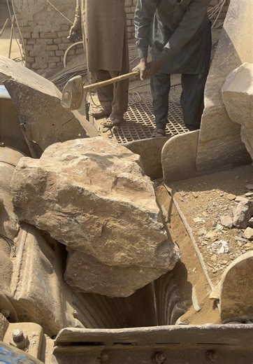 Rock Crushing Process: Unleashing the Power of Hard Rock