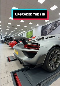 Porsche 918 Spyder Weissach Fins and Spoiler Upgrade