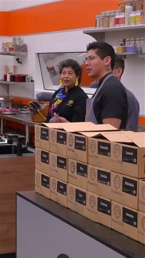 Diego chooses this week's cleaning brigade, picks María, Ixdit, and Ántrax. #MasterChefMx