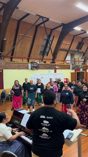 7.3K views · 31K reactions | last night’s rehearsal for our Christmas show with @wellingtonbrass 朗 make sure you’re there fam! WELLY WONDERLAND   Sunday 7 December ⏰ 3PM  Michael Fowler Centre ️ get your tickets now - https://www.eventfinda.co.nz/2025/welly-wonderland/wellington?fbclid=IwdGRleAN5J_NleHRuA2FlbQIxMQBzcnRjBmFwcF9pZAo2NjI4NTY4Mzc5AAEeC31iNXecfIDvawDLVNKksRFulbYk_q5oqMFQzyGjB9q9LPUTEVBHB-CLR10_aem_5ts60S3bqq906ZSwvDJzWg✨ | Signature Choir | Facebook