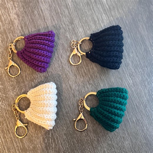 Crochet Mini Bag Keychain: Handmade Cotton Purse Charm - Etsy
