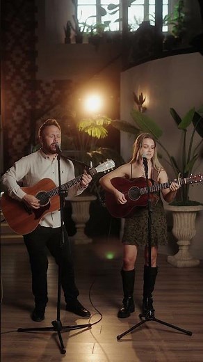 Learn To Fly (Foo Fighters) – Acoustic Duo | The Session Band Live