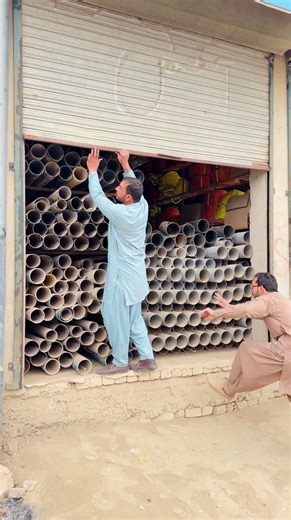 Pipe store ke ajeeb chori ka anokha tarika☺️#teamshafqatextra #fyp #usa_tiktok #usfunny #ustiktok