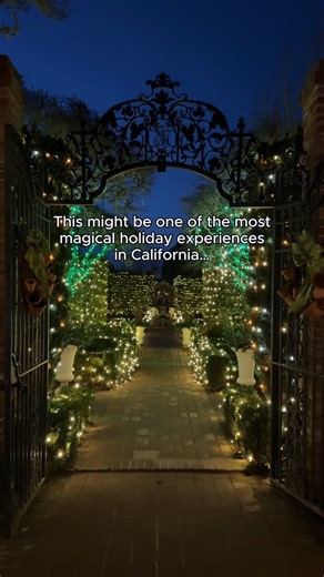 This might be one of the most magical holiday experiences in California! 🎄 Filoli is a 654-acre historic estate in Woodside, and every winter it transforms for the holiday season. 🎅 The 56-room Georgian-style mansion is fully decorated, and the 16-acre formal garden is lit with thousands of lights. ✨ Visitors can tour the house, walk the garden light route, stop for food and drinks in the cafe, or sit by the outdoor fire pits. 🌳 If you’re looking for an immersive holiday experience in the Bay