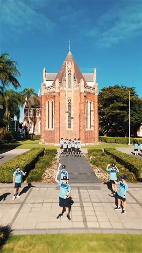 Brisbane Grammar School on Instagram: "What an incredible and fun first few days back👋 Morning cricket sessions, a boarders’ breakfast, Term 1 Flagship Assembly, and Orientation Week for our Year 5 and Year 7 students are just some of the ways we welcomed our new and returning students for another exciting year ahead. It’s great to have our community back together 💙 #NilSineLabore #InPursuitofExcellence #FirstWeek"