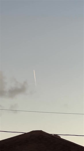 “Come home from seeing the rocket launch and saw this! Was there another rocket launch? But this one is coming from matamoros Mexico what is this?” (7:15pm 10/13/2025) | Brownsville HOOD News