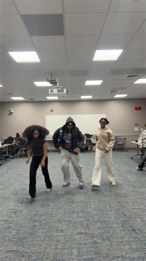 Did you miss us?👀 #universityatbuffalo #bigmystique #fyp #ub #dance | University at Buffalo