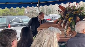 Graveside service for Mr. Kerry Moody. | Bladenboro Funeral & Cremation Service