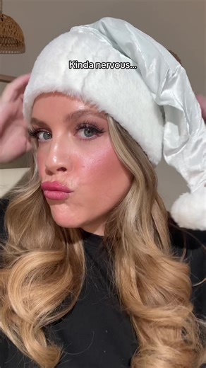 For legal reasons I’m married and he doesn’t know I exist 💜🏈 SKOL! @Vikings #skol #vikings #merrychristmas #makeuptutorial #grwm