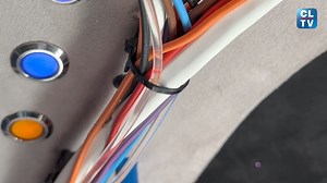 Franck Dupuy, le Thomas Pesquet des routiers, possède un camion spatial connecté en direct aux images de l’ISS. Reportage à La Rochefoucauld, à l'occasion du dixième anniversaire d'H Custom. | Charente Libre