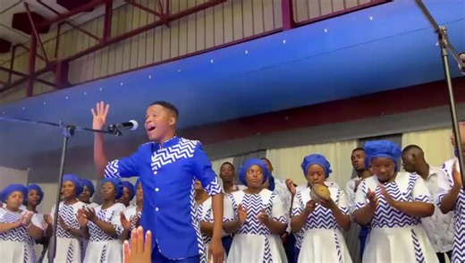 A fave 🥹❤️ And the audience understood the assignment 😂🔥🔥.. #tsepatilweng#clapandtapmusic