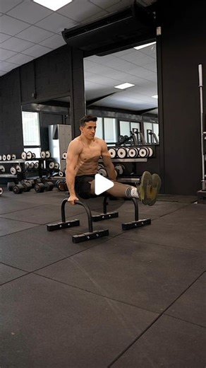 Tiboinshape on Instagram: "L-Sit tutorial !! 😱 @shapeyou"