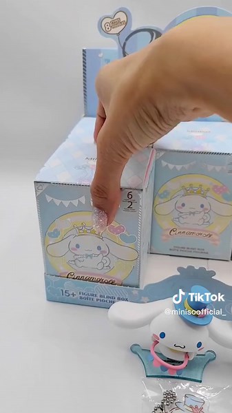 Unboxing Cinnamoroll 20th Anniversary Blind Box at Miniso