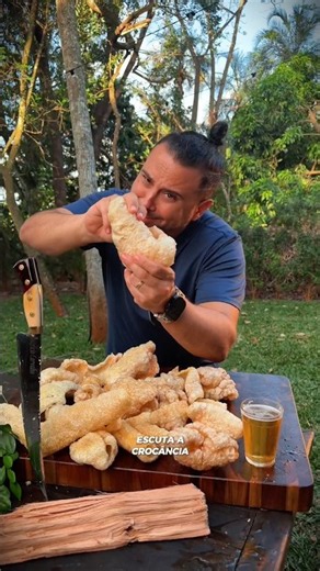 HOW TO MAKE MEGA CRUNCHY HOMEMADE PORK RIND SNACKS