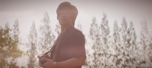 PEACHPHUM au idea where professional photographer peach met beginner photographer phum and took him as his mentee. now, both are confused if they are still learning about their lobe for photography or love for each other. #fyp #pondphuwin #ppnaravit #phuwintang