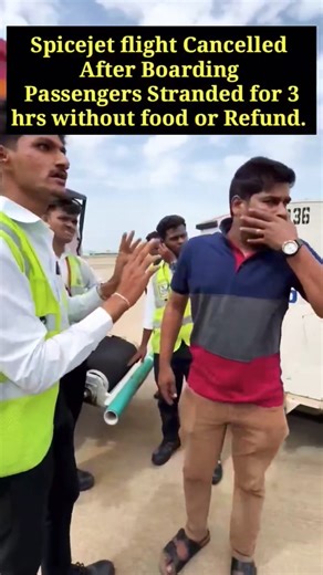 Spicejet flight cancelled After Boarding Chennai to Hyderabad passengers stranded for 3 hrs no food.