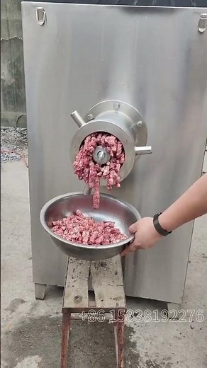 Professional Meat Grinder Demonstration
