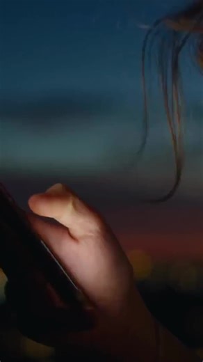 Portland isn’t just about the popular spots. It’s about the hidden corners, local favorites, and quiet moments that make the city special. From mural-lined alleys to indie bookstores and peaceful garden escapes, Portland rewards curiosity — especially when you slow down and explore like a local. Portland City Card A new way to experience Portland Follow @PortlandCityCard for launch updates and local discovery. #PortlandCityCard