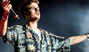 Taco Hemingway kończy dziś 28 lat! Jak naprawdę się nazywa? Dlaczego nie odebrał Fryderyka? CIEKAWOSTKI!