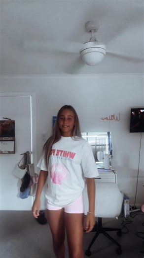Willow grace (@willow_dance12)’s videos with original sound - smokinaftereat - unrestrainedz