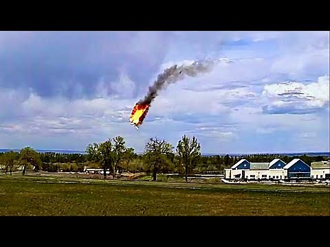Fatal Crash of Beechcraft B60 "Duke" Near Northern Colorado Regional Airport (Loveland, CO)
