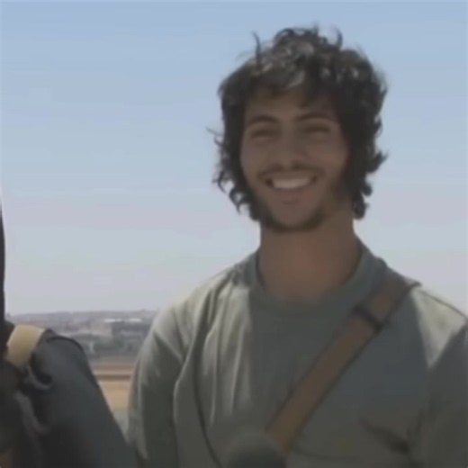 Ezra x dawlah blud, they kinda look alike #ezramiller #muslim #larp #beauty #fyp