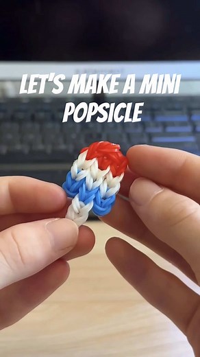 Let's Make a Mini Popsicle On a Rainbow Loom ❄️ | Design Credit: webkinzfun99 on YT