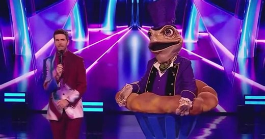 The Masked Singer: Macy Gray walks off stage