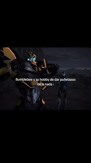 Bumblebee y su hobby de pegarle puñetazos a su oponente jaja #Bumblebee #Transformers #TransformersPrime #TfpBumblebee #Autobots