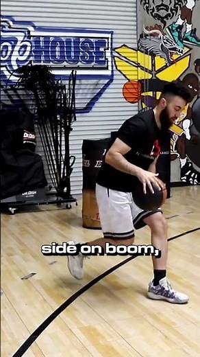 How to do a PULL-UP JUMPER in Basketball 🏀