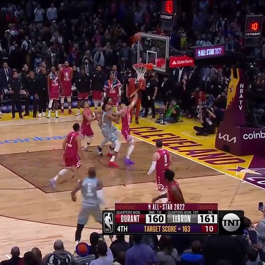 Stars shine brightest during BIG moments. Relive these top clutch plays from recent #NBAAllStar games 🚨 ⭐ 2024 NBA All-Star Game 🗓️⌚ February 1 @ 9:00 am #RepublikaNgNBA | NBA Philippines