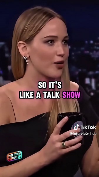 Jennifer Lawrence Opens Up About Her Nervousness and Being 'Annoying' on Talk Shows! Jennifer Lawrence Is Terrified People Think Die My Love Is Katniss and Edward Fanfic | Tonight Show Jennifer Lawrence talks about the internet sticking up for her after being