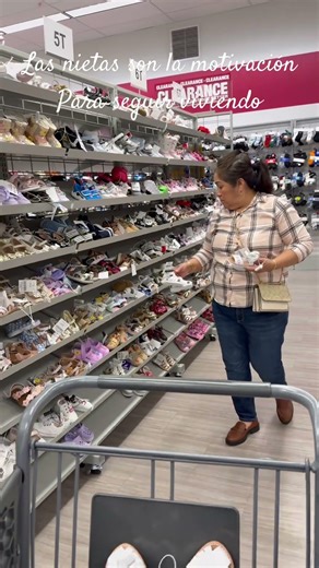 NUESTRAS NIETAS NOS DAN MOTIVACIÓN#cariño#amor#felicidad#susiyefrain#viral