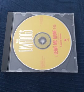 The Cavedogs - Leave Me Alone