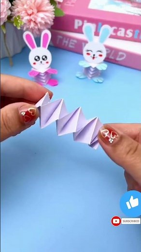 conejo saltarin de papel